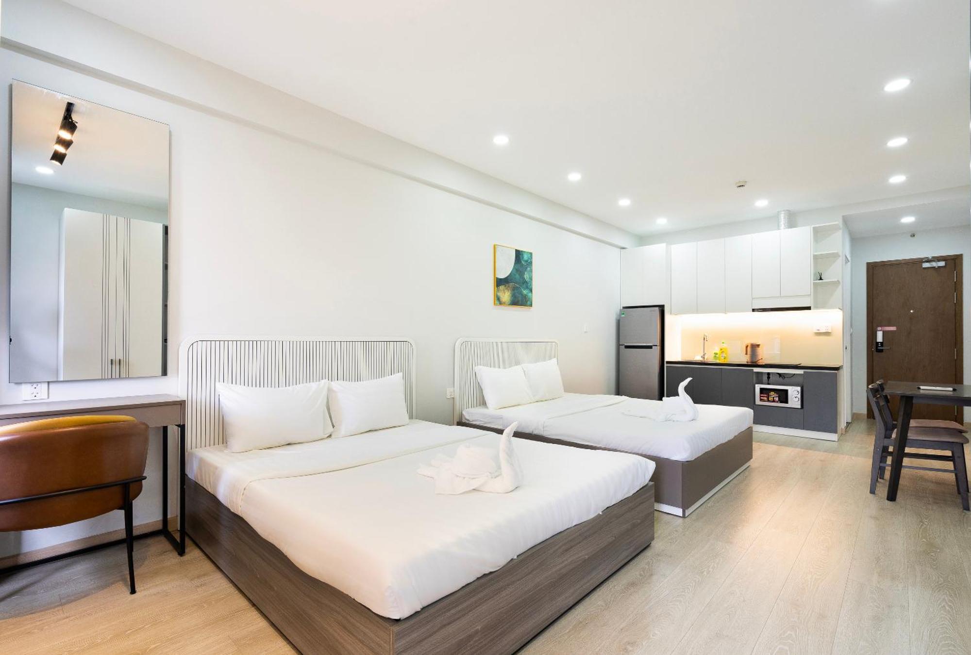 Otis Millennium Saigon Balcony Apartment Ho Chi Minh City Exterior photo